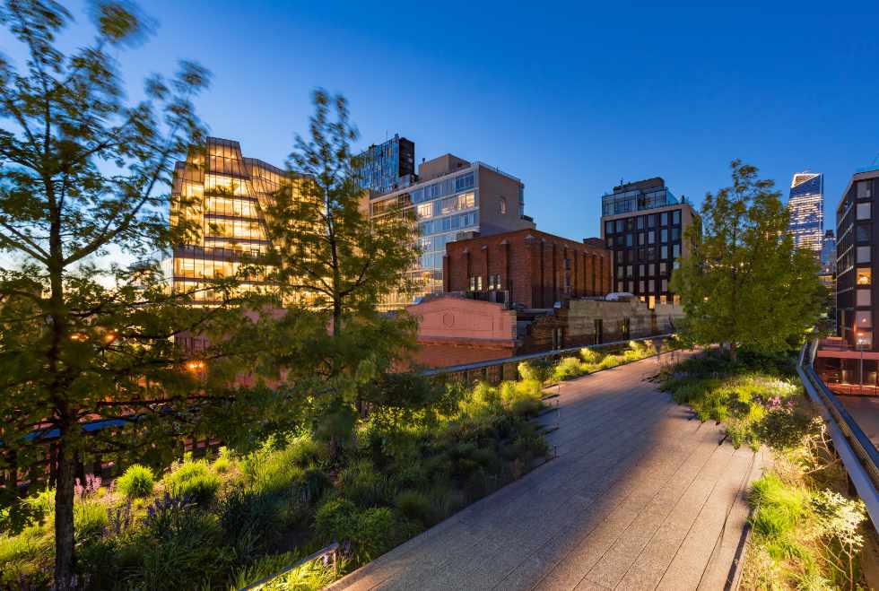 High Line Park aerial greenway, Manhattan, New York City